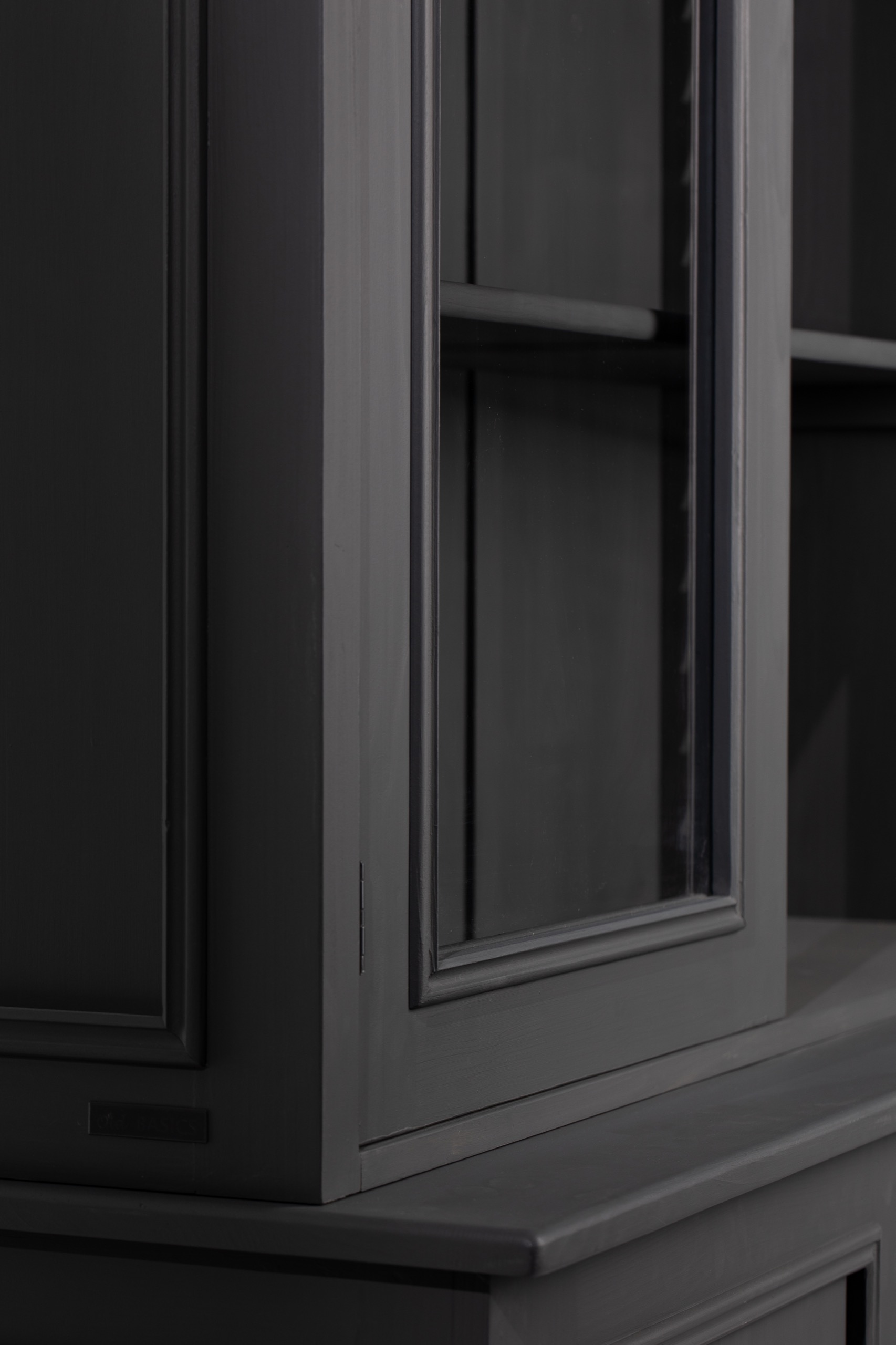 Shelby Crest - Image 4